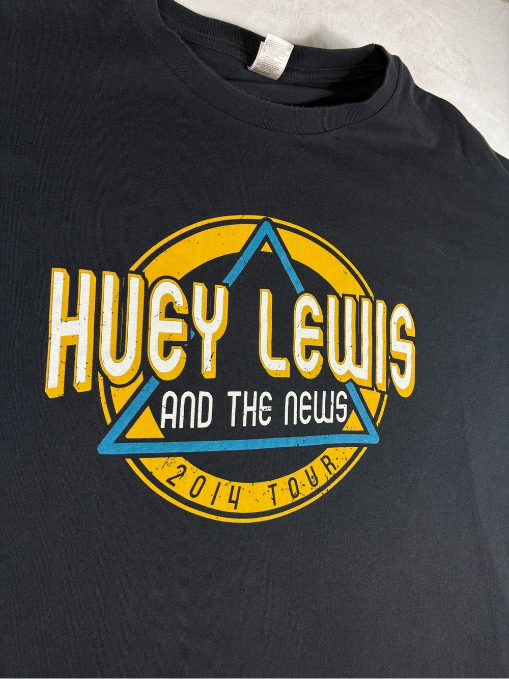 Huey Lewis and The News Black Graphic 2014 Tour T-Shirt